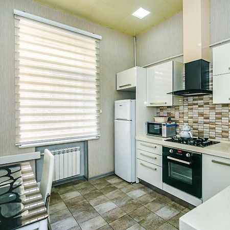 Azneft Square Deluxe Apartment Baku Eksteriør billede