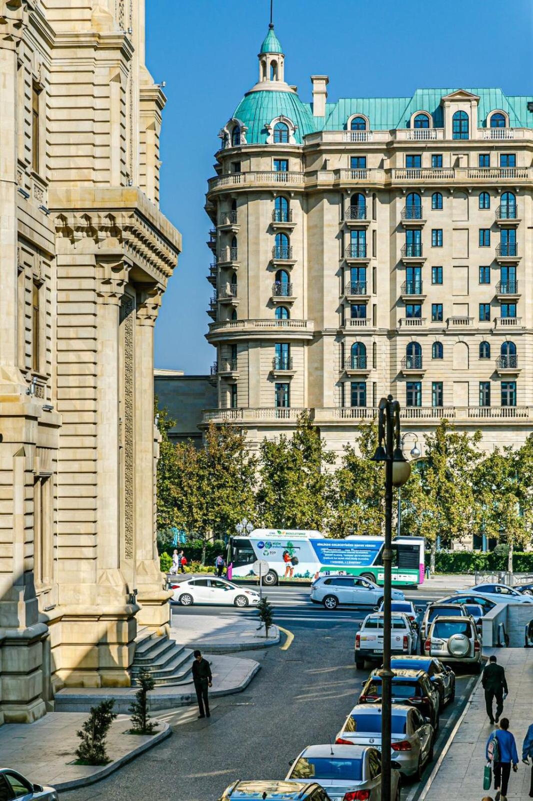Azneft Square Deluxe Apartment Baku Eksteriør billede